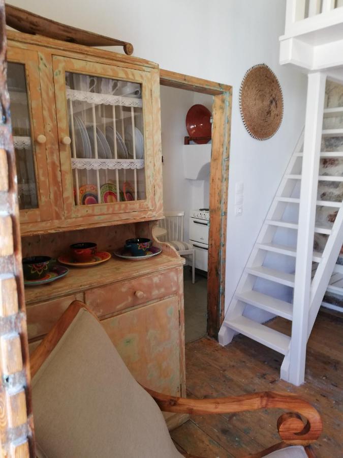 Yalos House Pera Gyalos 外观 照片