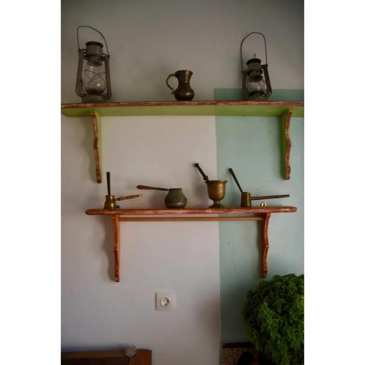 Yalos House Pera Gyalos 外观 照片
