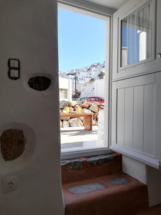 Yalos House Pera Gyalos 外观 照片