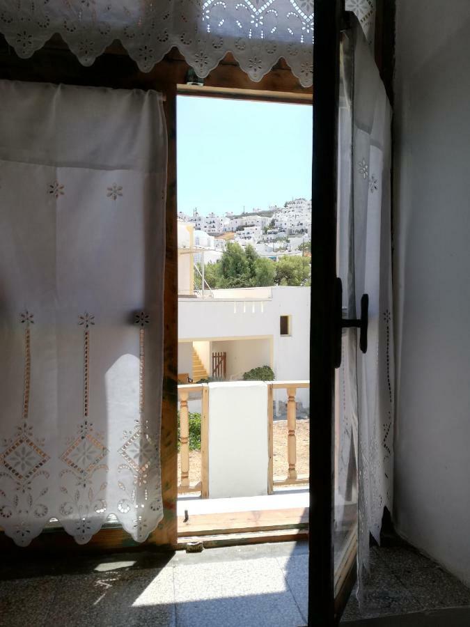 Yalos House Pera Gyalos 外观 照片